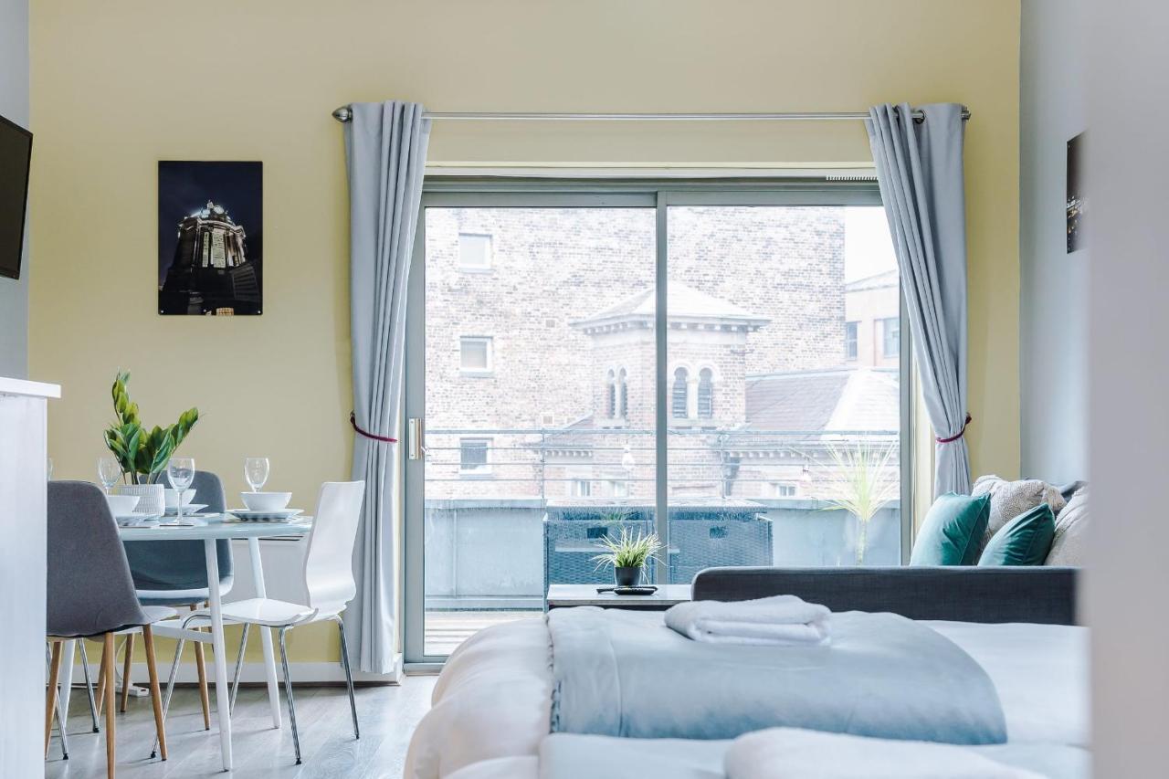 Host & Stay - Campbell Square Roof Terrace Apartment ลิเวอร์พูล ภายนอก รูปภาพ